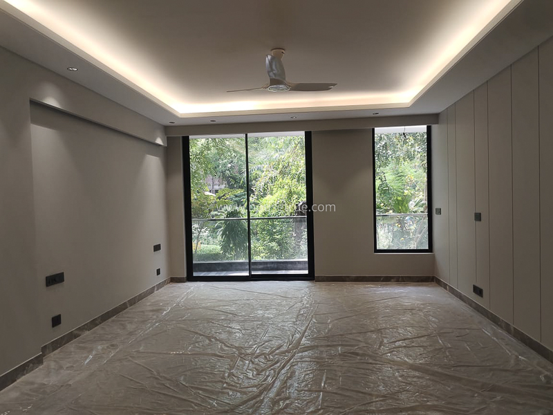 4 BHK Builder Floor For Sale in Hauz Khas Enclave