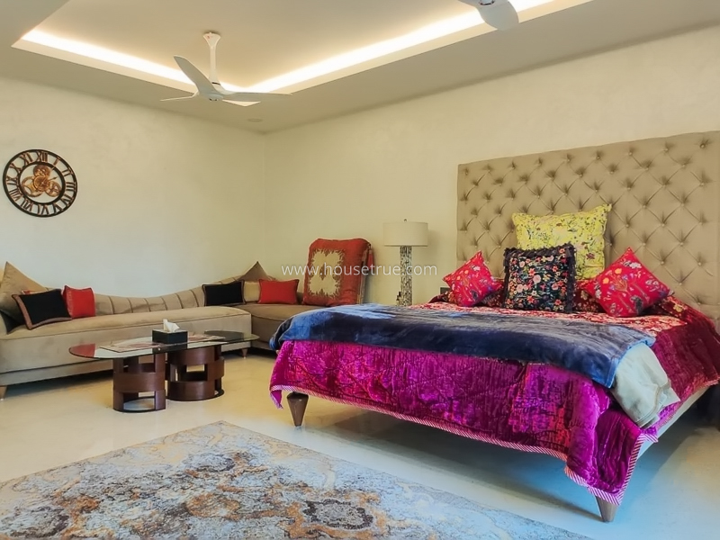 5 BHK Builder Floor For Sale in Hauz Khas Enclave