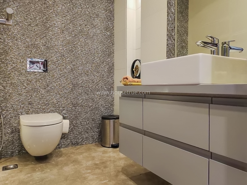 5 BHK Builder Floor For Sale in Hauz Khas Enclave