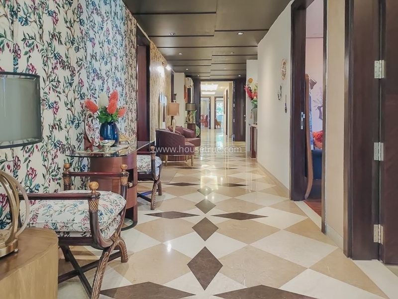 5 BHK Builder Floor For Sale in Hauz Khas Enclave