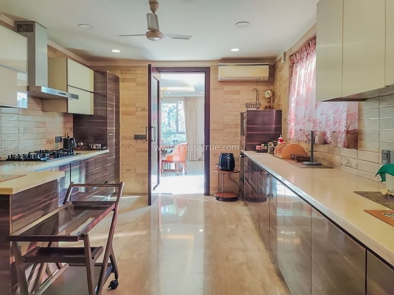 5 BHK Builder Floor For Sale in Hauz Khas Enclave