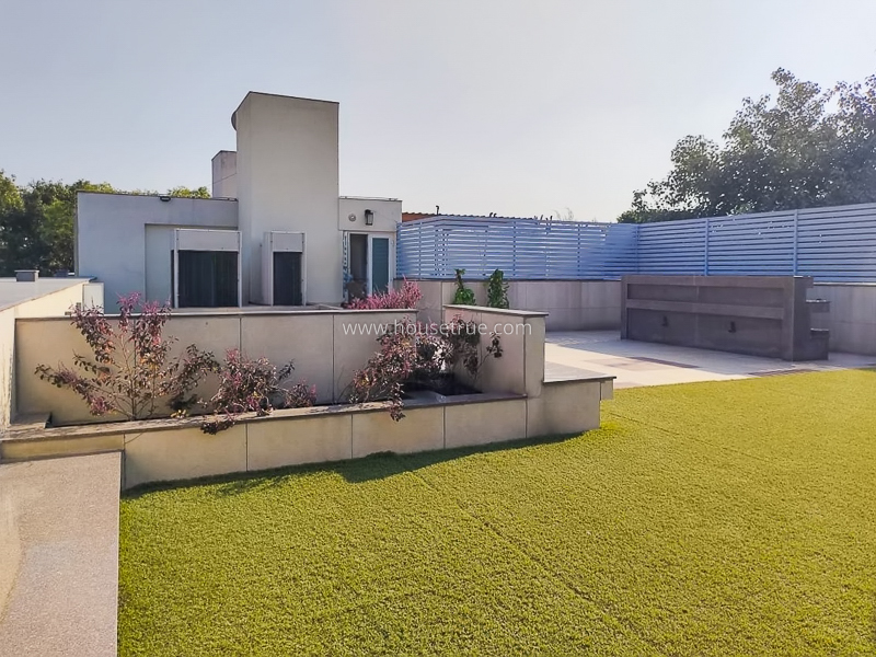 5 BHK Builder Floor For Sale in Hauz Khas Enclave