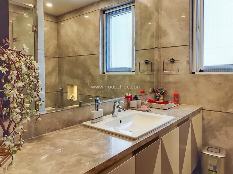 5 BHK Builder Floor For Sale in Hauz Khas Enclave