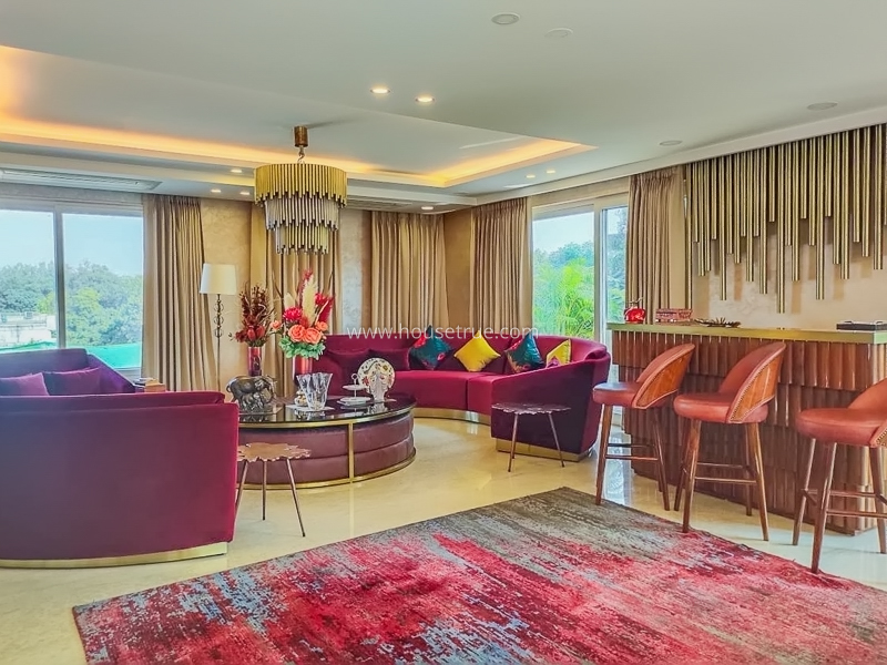 5 BHK Builder Floor For Sale in Hauz Khas Enclave