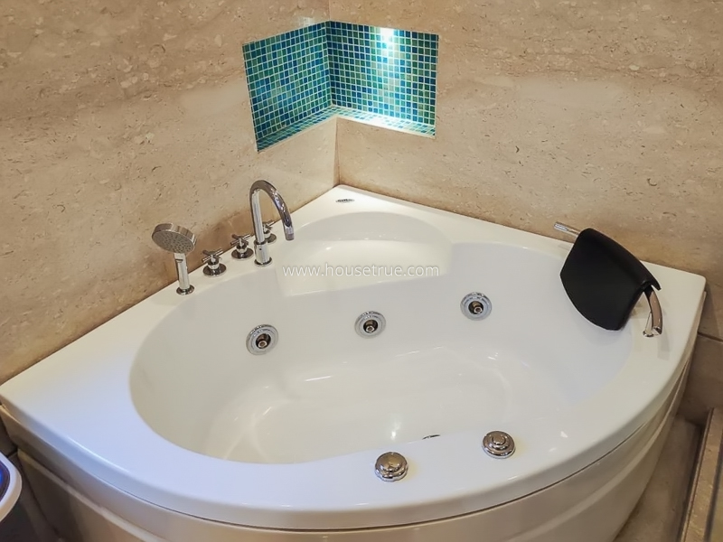 5 BHK Builder Floor For Sale in Hauz Khas Enclave