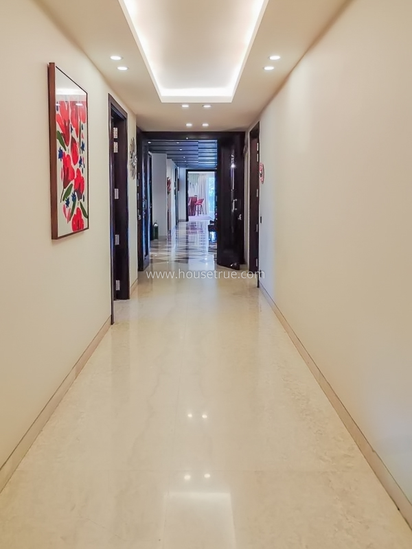 5 BHK Builder Floor For Sale in Hauz Khas Enclave