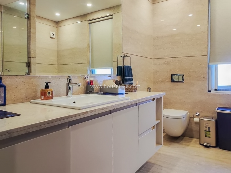 5 BHK Builder Floor For Sale in Hauz Khas Enclave