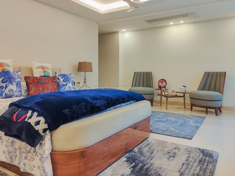 5 BHK Builder Floor For Sale in Hauz Khas Enclave