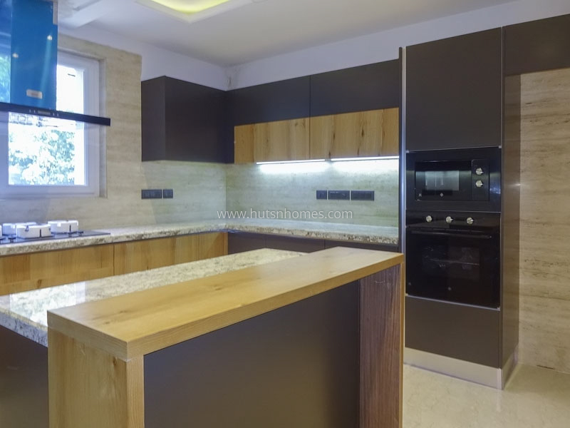 4 BHK Flat For Sale in Green Park