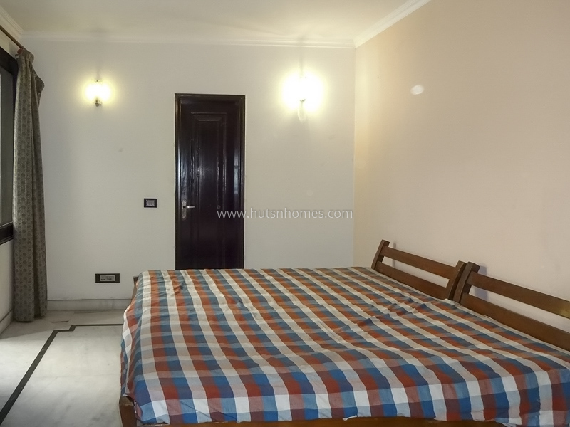 4 BHK Flat For Sale in Panchsheel Park
