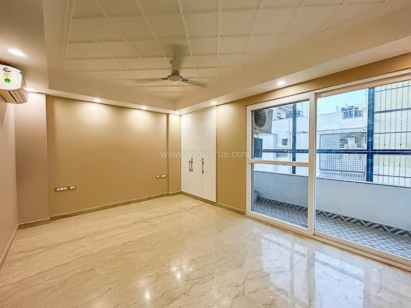 4 BHK Flat For Sale in Greater Kailash Part 2