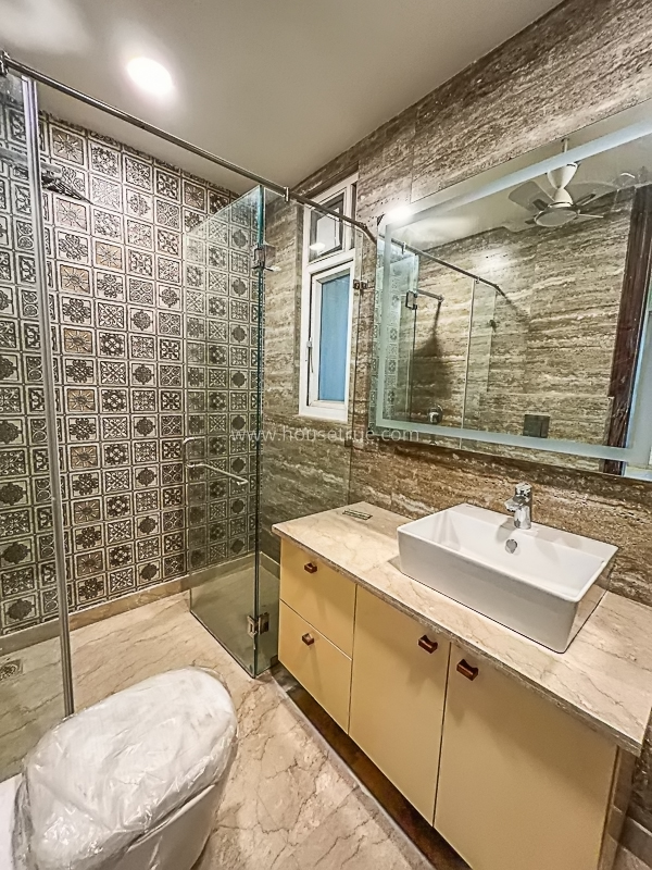4 BHK Flat For Sale in Greater Kailash Part 2