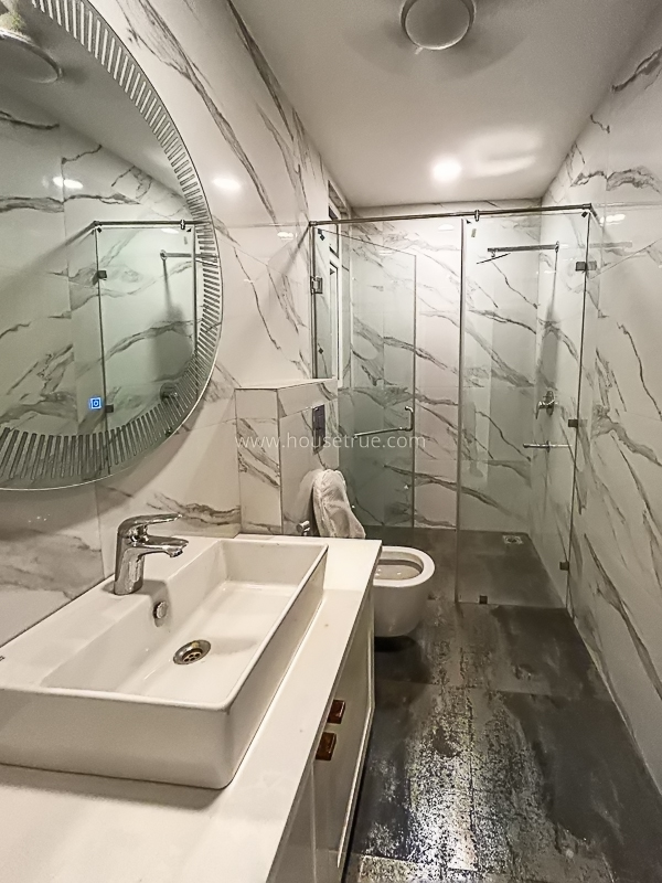4 BHK Flat For Sale in Greater Kailash Part 2