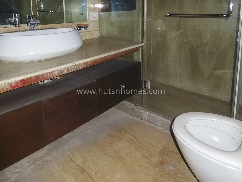 4 BHK Flat For Sale in Greater Kailash Part 2