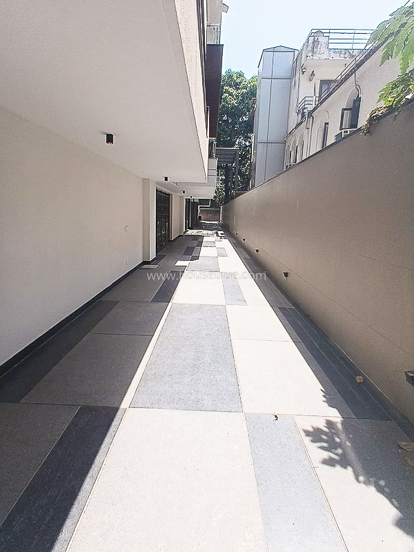5 BHK Builder Floor For Sale in Greater Kailash Part 2