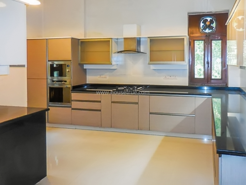 4 BHK Flat For Rent in Jor Bagh