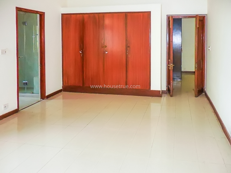 4 BHK Flat For Rent in Jor Bagh