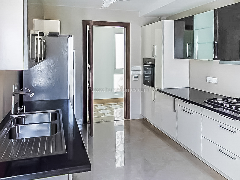 4 BHK Flat For Rent in Shanti Niketan