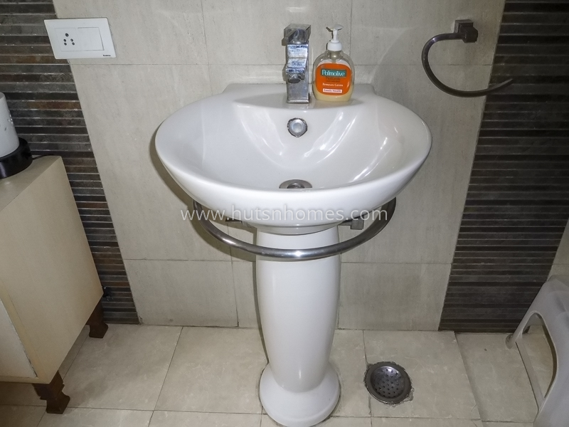 3 BHK Flat For Rent in Vasant Vihar