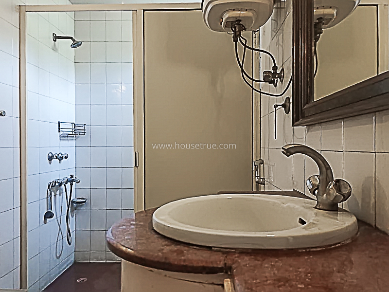 3 BHK Flat For Rent in Vasant Vihar