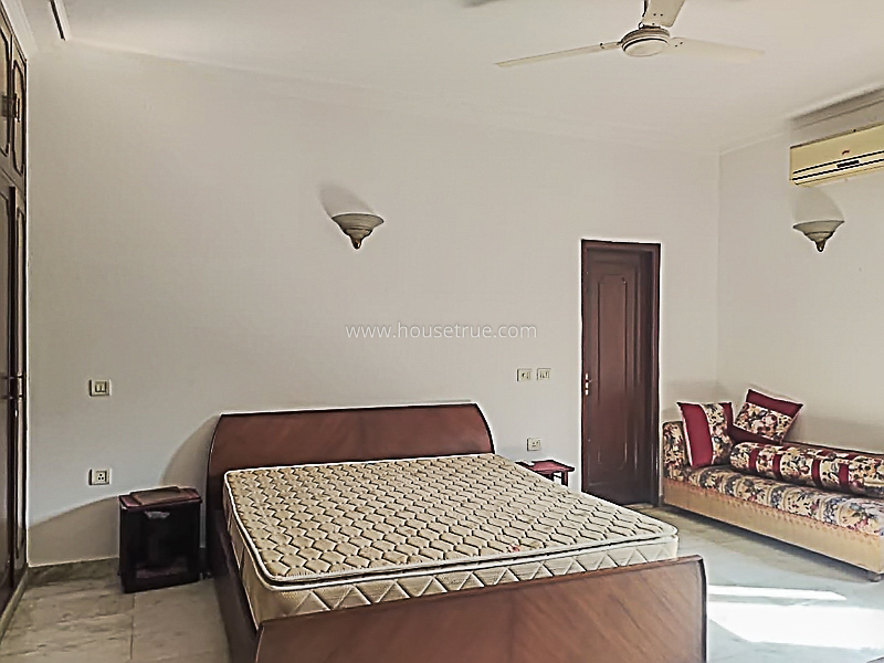 3 BHK Flat For Rent in Vasant Vihar