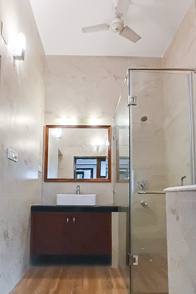 3 BHK Flat For Rent in Jor Bagh