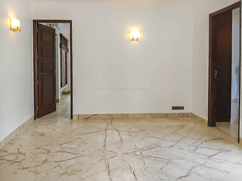 2 BHK Flat For Rent in Golf Links