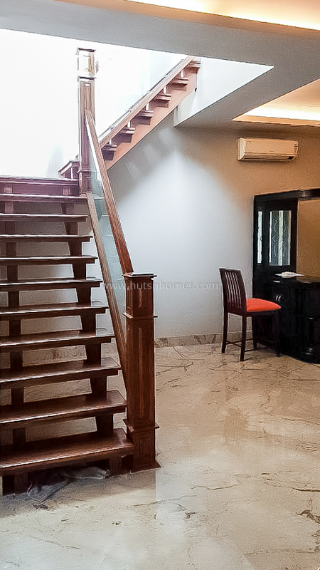 3 BHK Flat For Rent in Golf Links