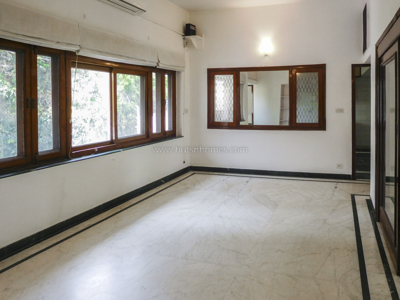 3 BHK Flat For Rent in Sundar Nagar