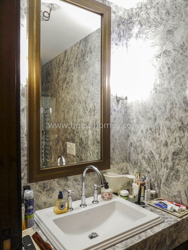 3 BHK Builder Floor For Rent in Jor Bagh