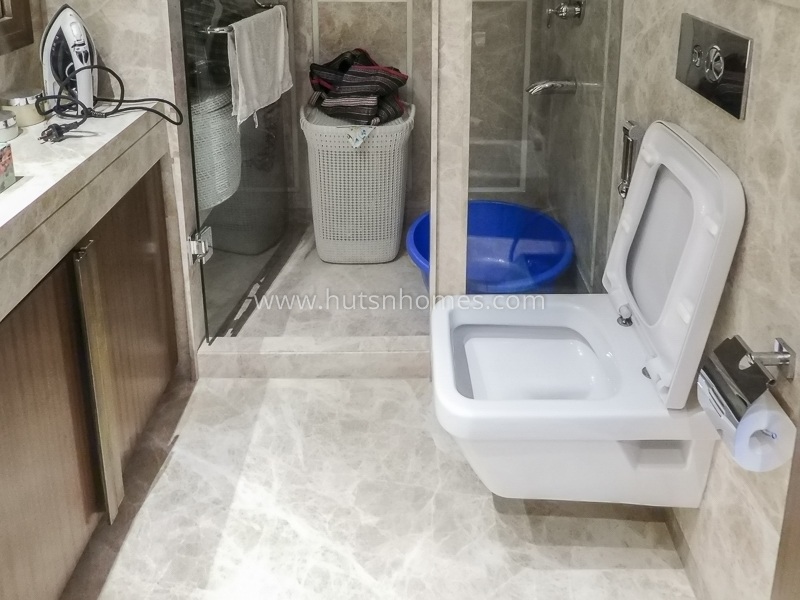 3 BHK Builder Floor For Rent in Jor Bagh