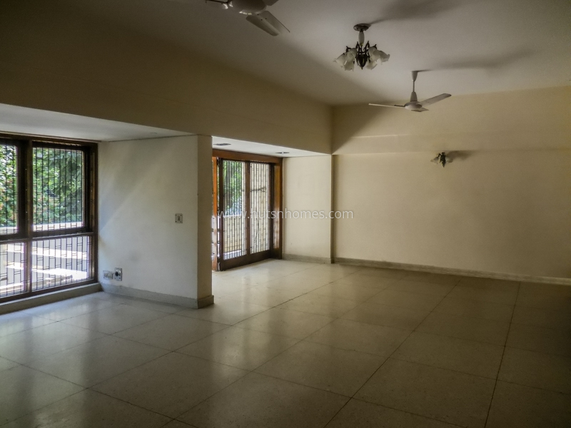 3 BHK Flat For Rent in Jangpura
