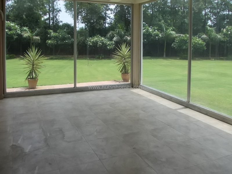 9 BHK Farm House For Rent in Vasant Kunj