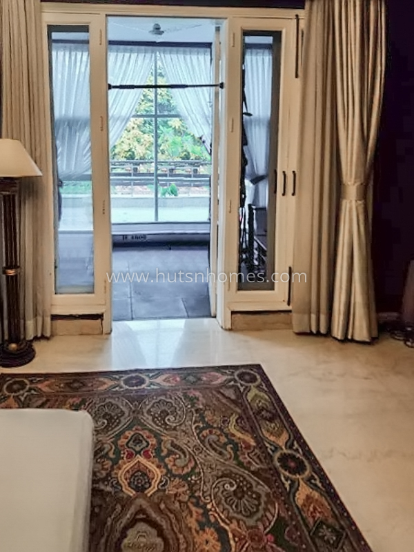 5 BHK Farm House For Rent in Chattarpur