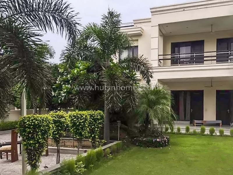 5 BHK Farm House For Rent in Chattarpur