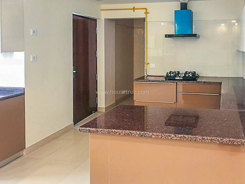 4 BHK Flat For Rent in Vasant Vihar