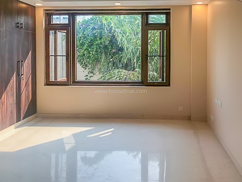 4 BHK Flat For Rent in Vasant Vihar
