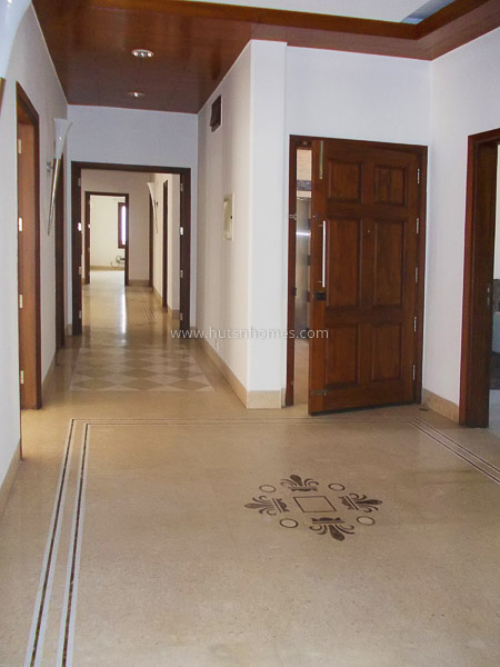 4 BHK Flat For Rent in Shanti Niketan