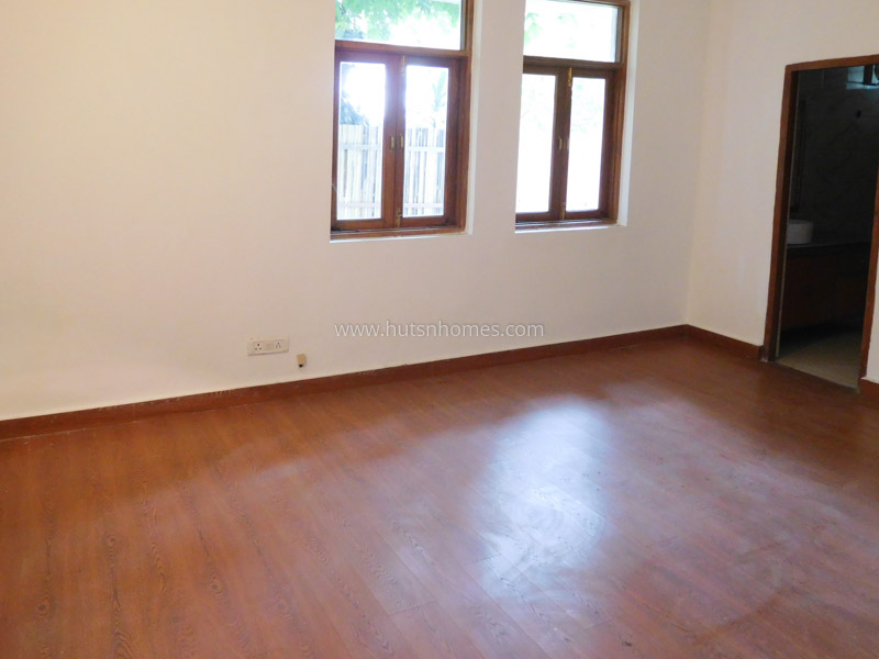 9 BHK House For Rent in Hailey Road