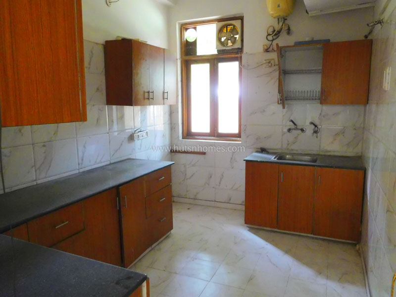 9 BHK House For Rent in Hailey Road