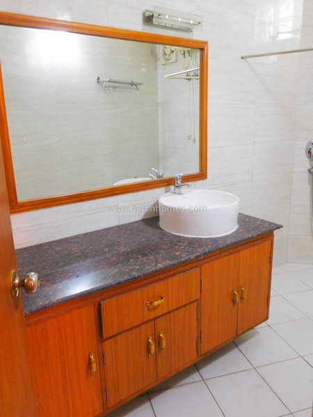 9 BHK House For Rent in Hailey Road