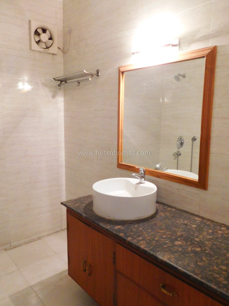 9 BHK House For Rent in Hailey Road