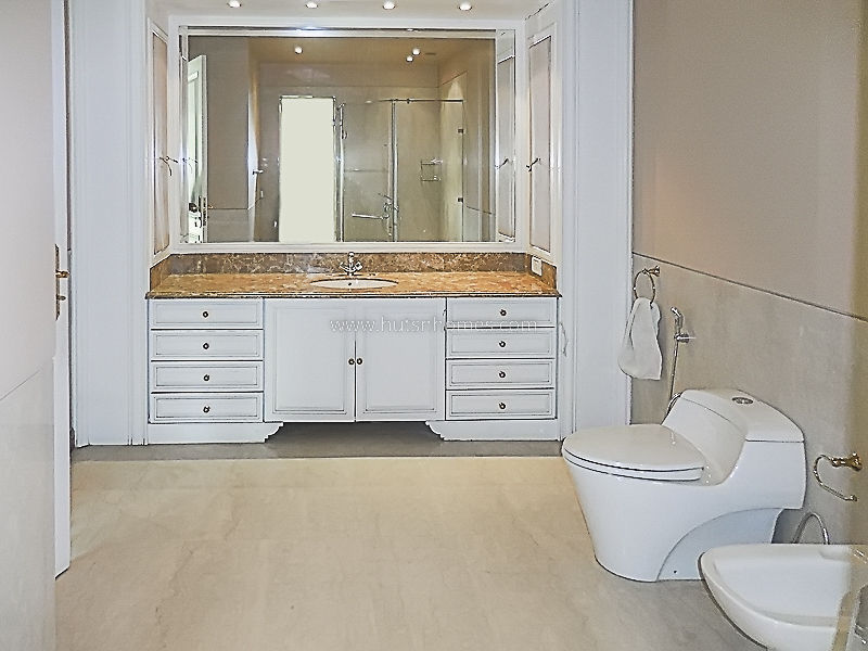 6 BHK House For Rent in Sundar Nagar