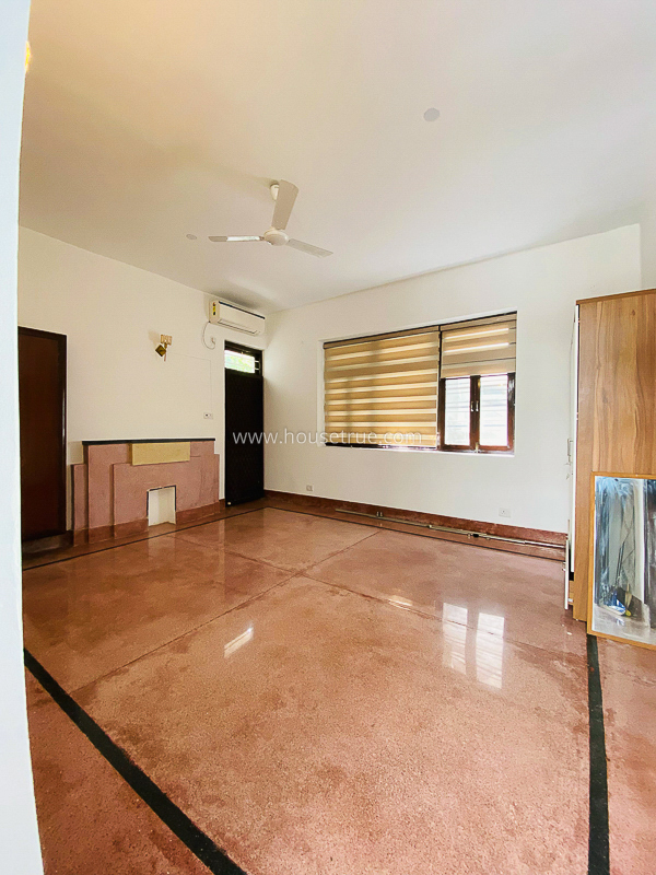 3 BHK Flat For Rent in 166