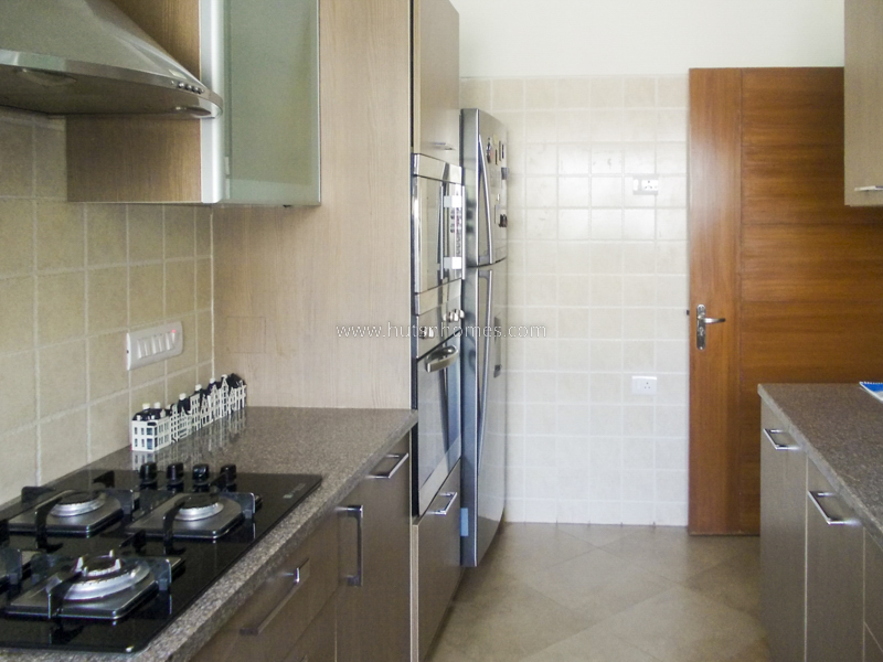 4 BHK Flat For Rent in Jor Bagh