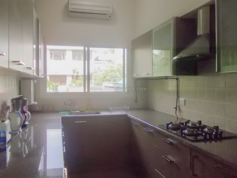 4 BHK Flat For Rent in Jor Bagh