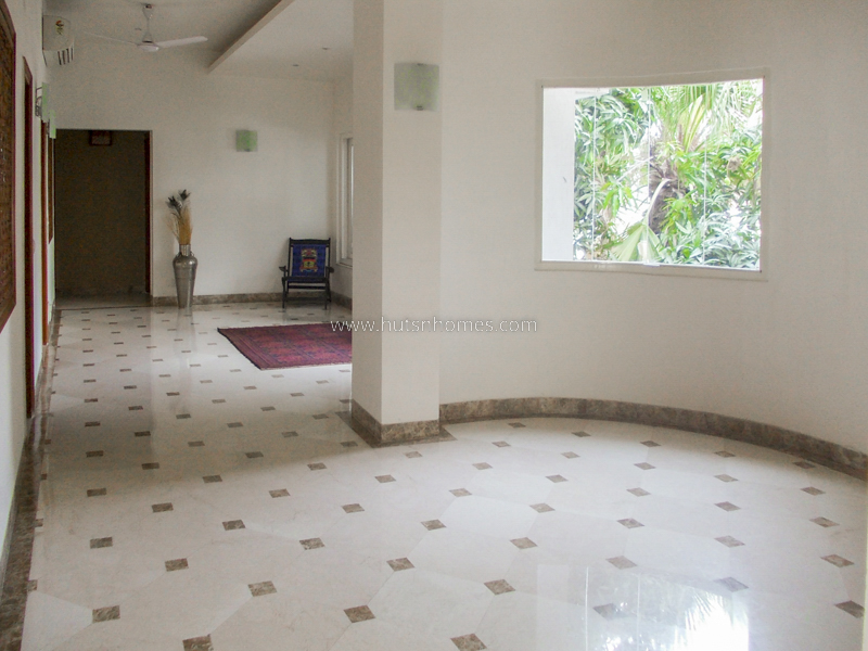 4 BHK Flat For Rent in Jor Bagh