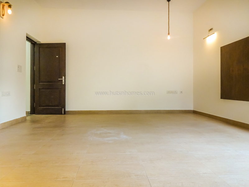 7 BHK Farm House For Rent in Dlf Chattarpur Farms