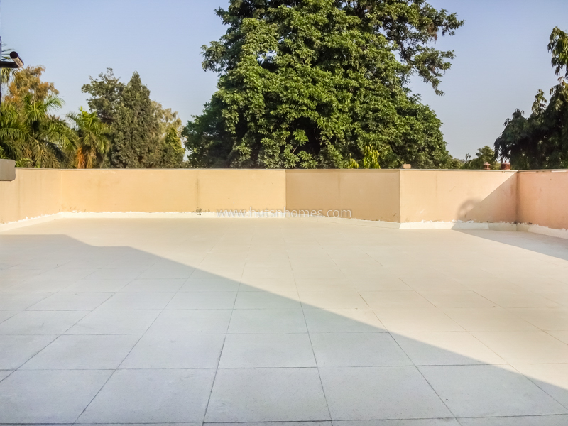 7 BHK Farm House For Rent in Dlf Chattarpur Farms