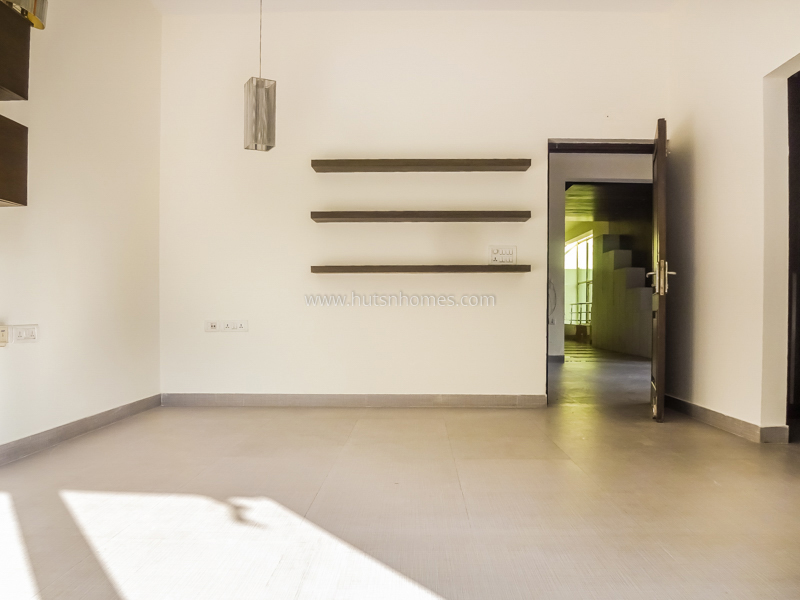 7 BHK Farm House For Rent in Dlf Chattarpur Farms